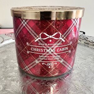 Bath & Body Works Red Plaid Christmas Cabin Candle